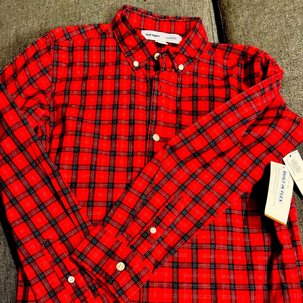 Old Navy Boys Red Plaid Button Down Built in Flex NWT